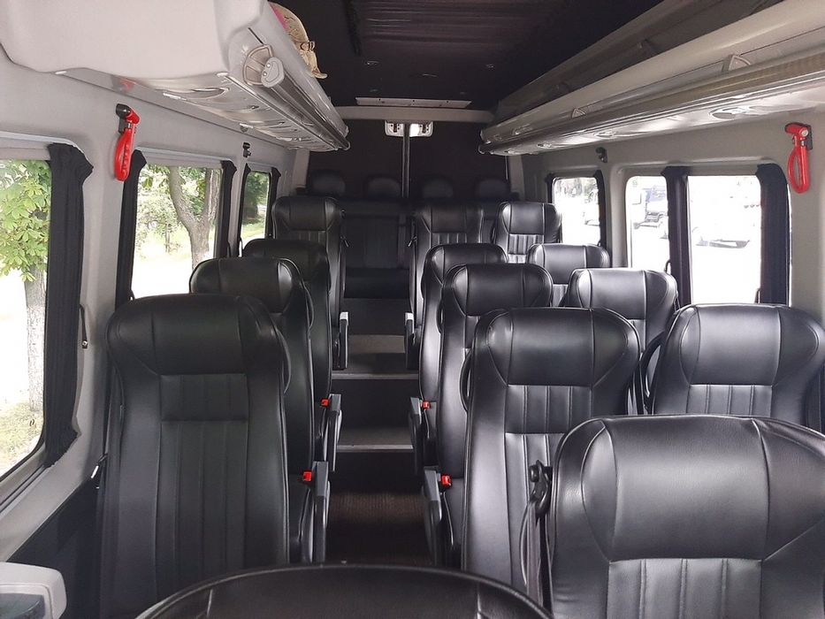 Оренда мікроавтобуса,Розвозка-доставка працівників підприємства