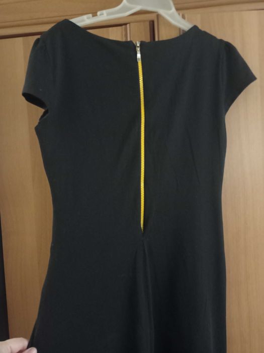 sukienka czarna, rozm.S