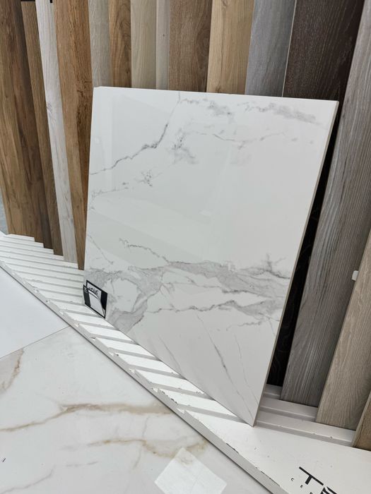 Плитка глянець під мармур з сірою прожилкою, 60*60, для стін і пола