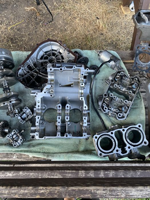 części suzuki inazuma 250