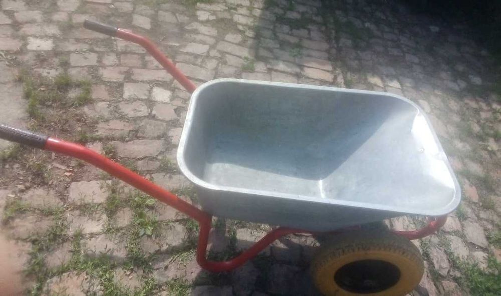 Будівельна тачка  DETEX D22, в гарному стані, терміново! тільки звінки