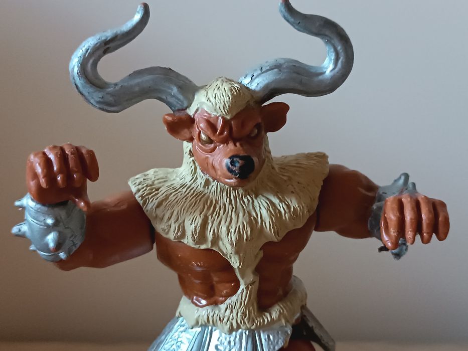 1994 Bandai Power Rangers Evil Space Aliens Minotaur Figurka