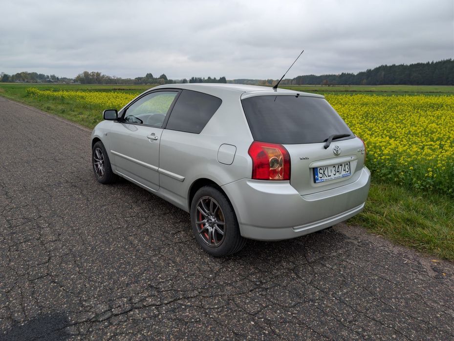 Toyota corolla e12
