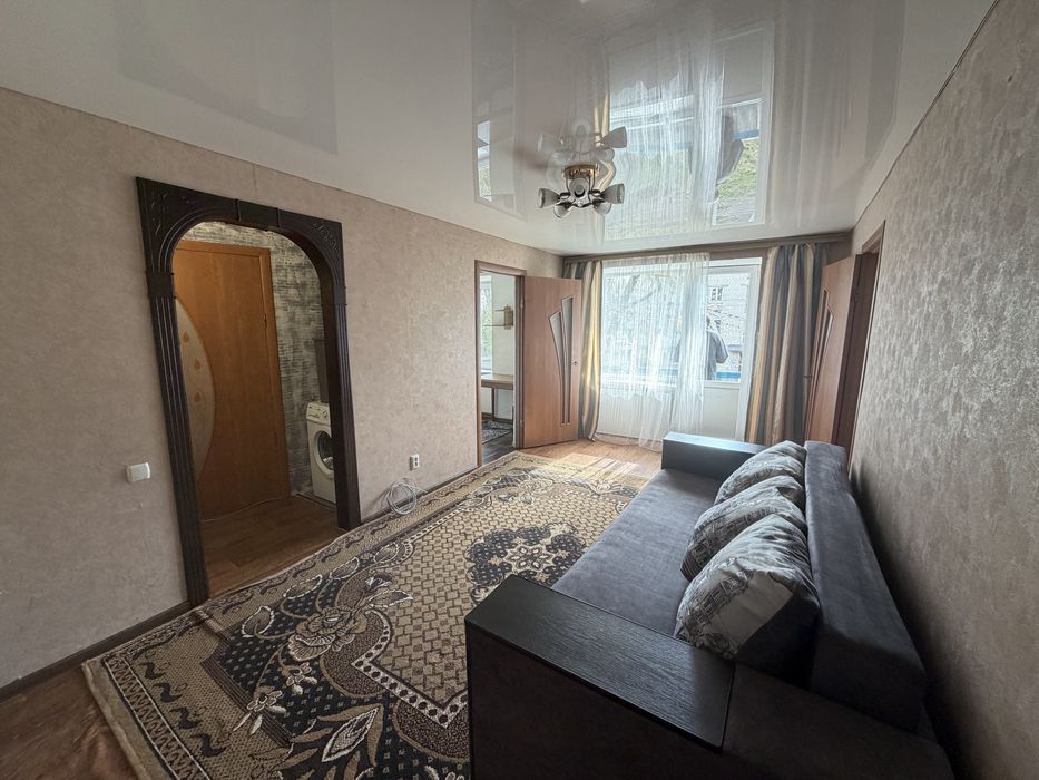 Продам 2 кімнатну квартиру