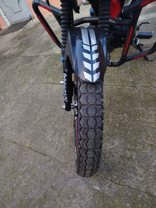 Продам мотоцикл spark 150 r13 оформление сразу