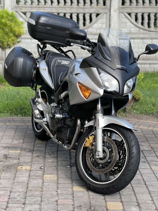 Honda  cbf   600