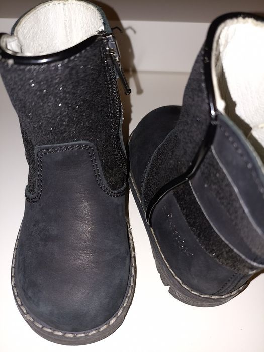 Kozaczki kozaki Primigi rozmiar 19 czarne