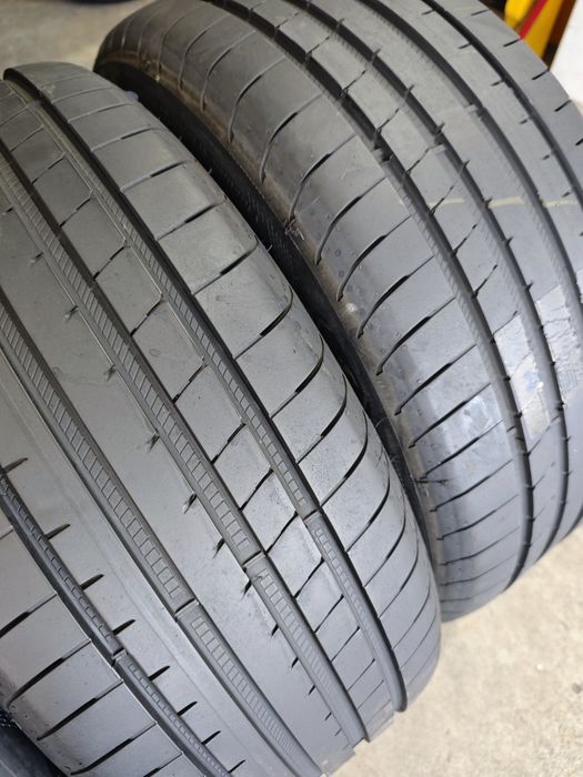 245/45/19 Goodyear
