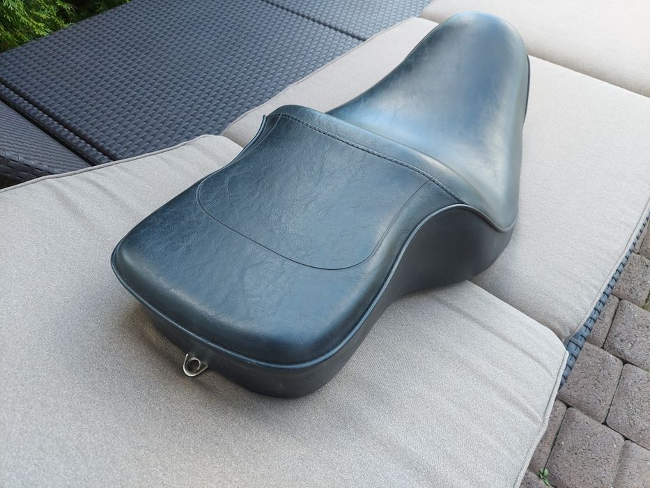 Harley kanapa podłoga