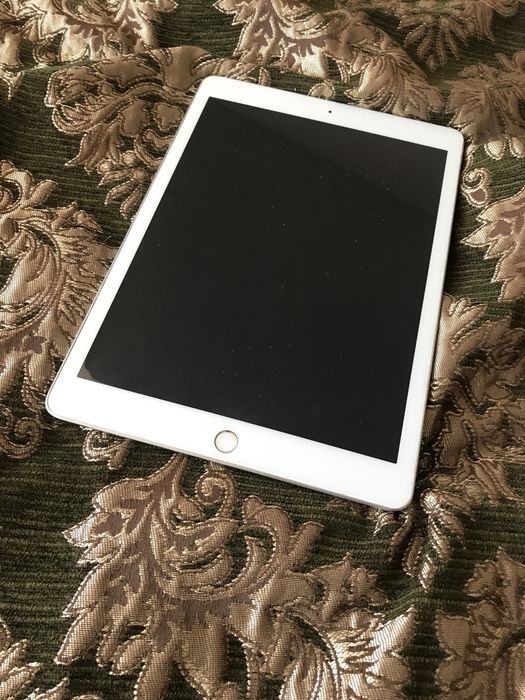 Планшет Ipad 7 32gb оригинал