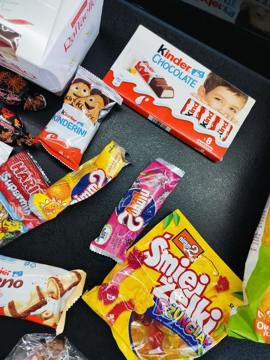 Mix słodycze chipsy Rafaello Kinder chocolate bueno