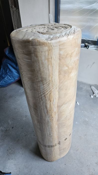 Rolka wełny mineralnej