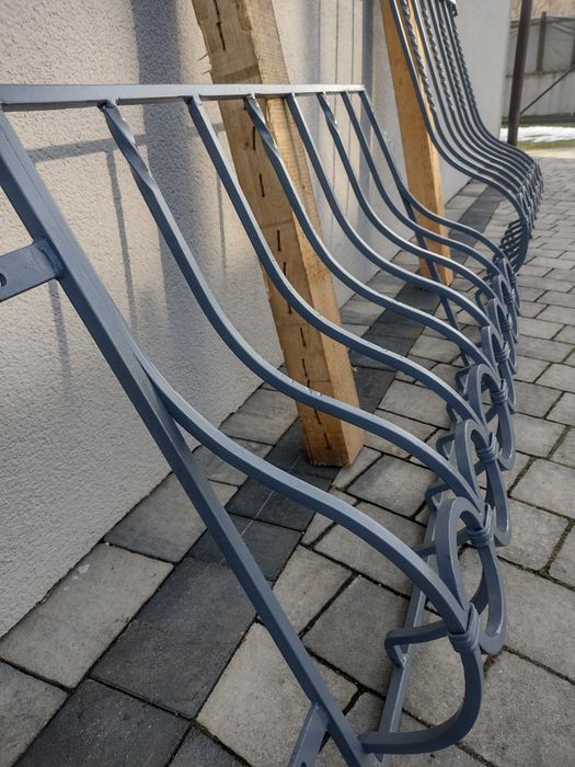 Kute kraty antywłamaniowe. Grafit.