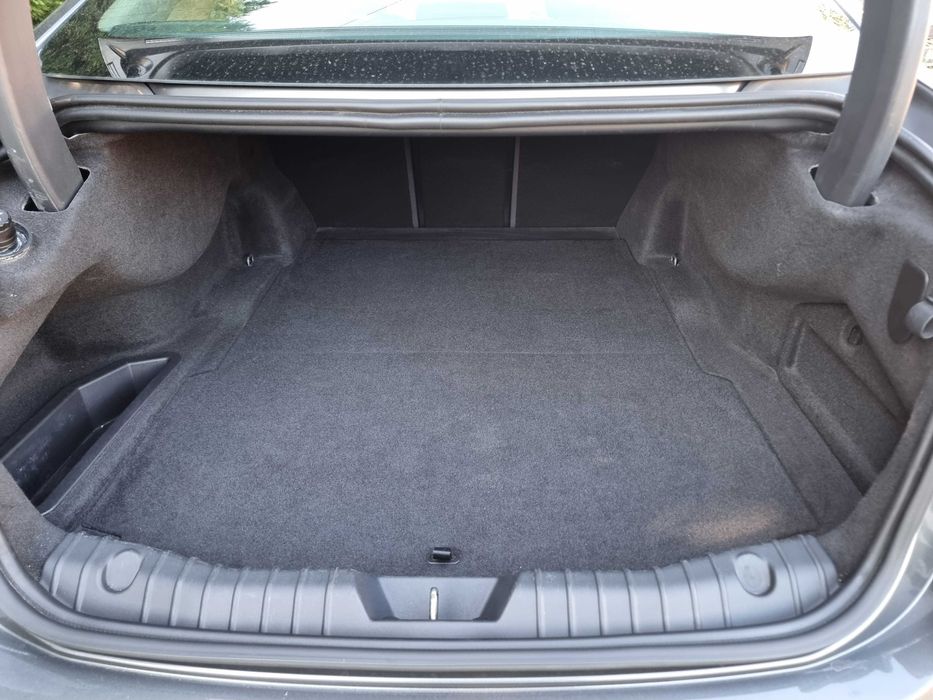 Jaguar XF 2.0D Prestige Automático
