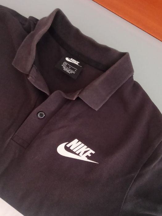 Tshirt -Polo	Nike		Tamanho M	usada em bom estado