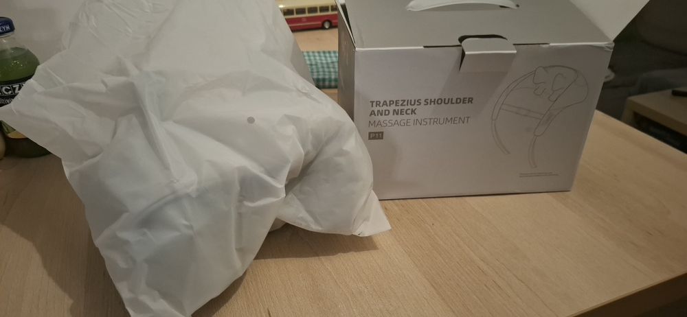 Elektryczny masażer karku i szyji