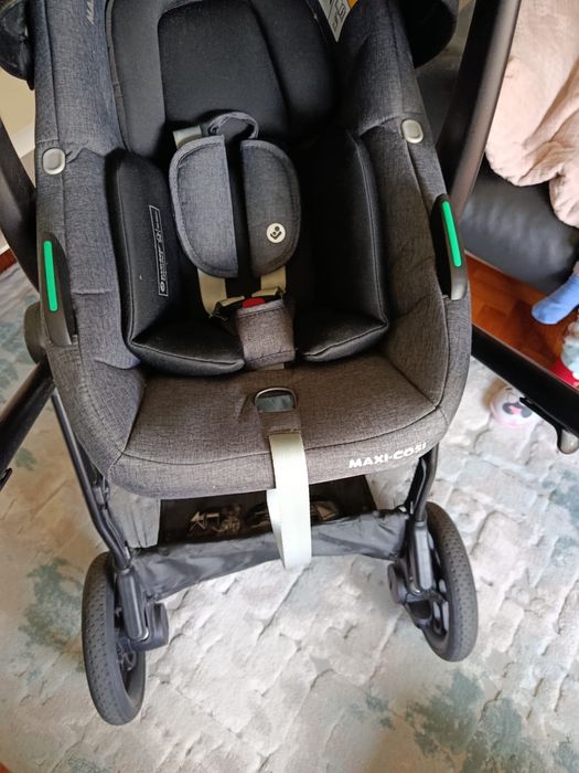 Carro de bebe Maxi Cosi.