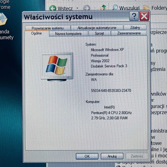 Komputer Intel/Pentium4 + monitor Fujitsu Siemens + klawiatura | retro
