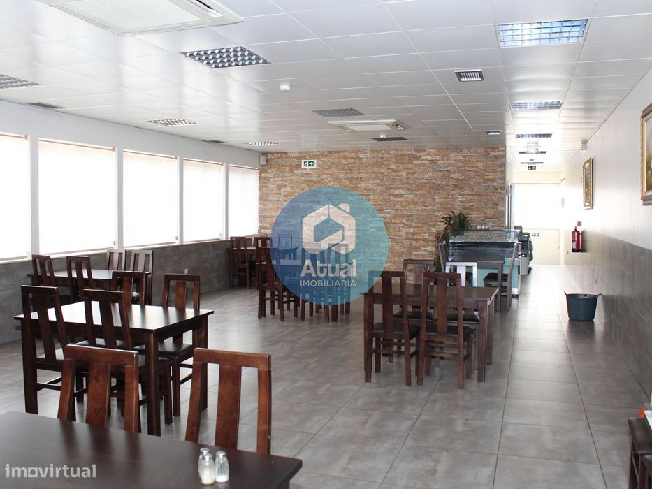 Loja  Arrendamento em Caldas de Vizela (São Miguel e São João),Vizela