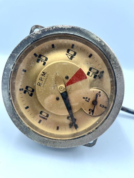 Austin A90 Atlantic prędkościomierz obrotomierz lata 50