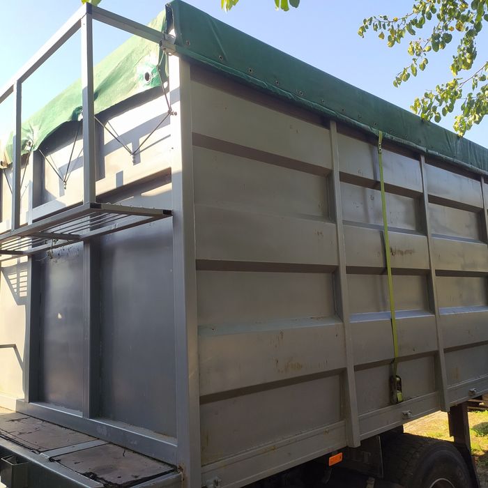 Полуприцеп Cardi