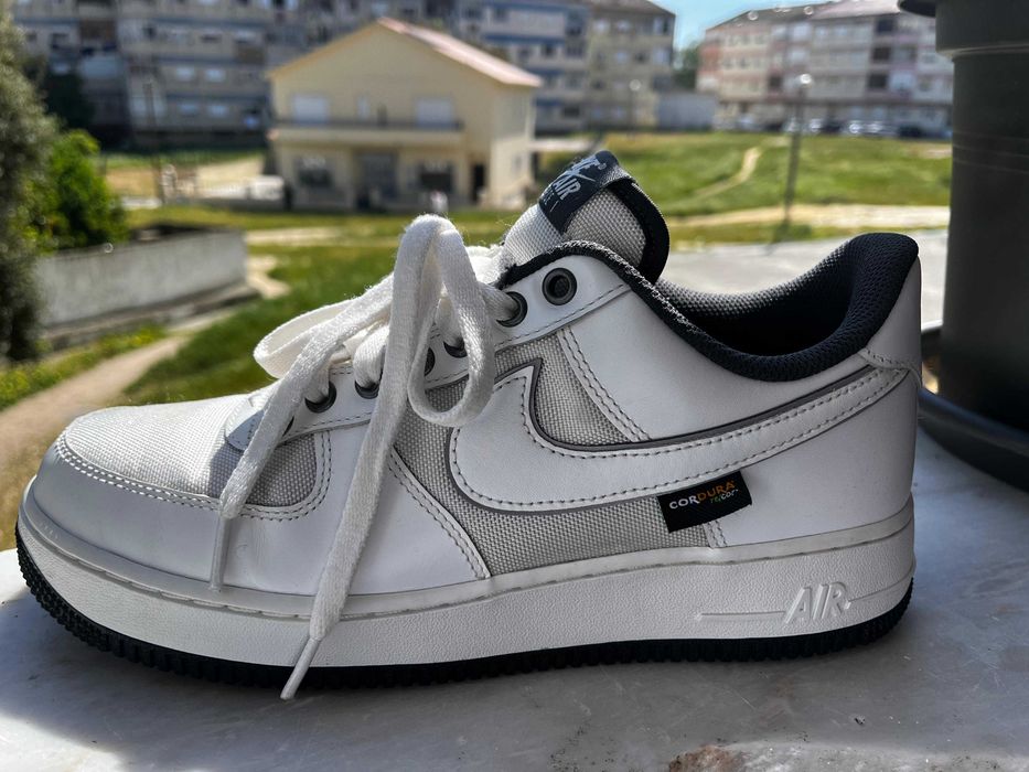 Nike Air Force N1, Branca e Preta