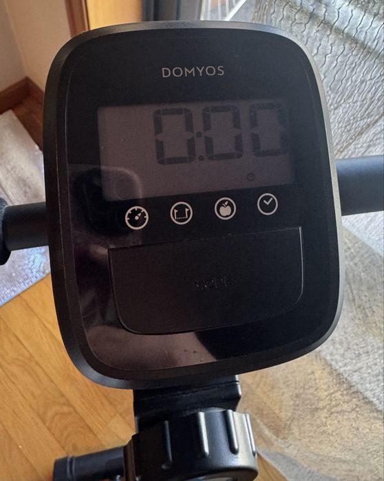 Bicicleta estática Domyos (Decathlon) – como nova