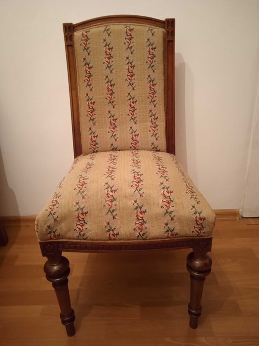 Antyczny komplet fotel  + 2 krzesła XX wiek