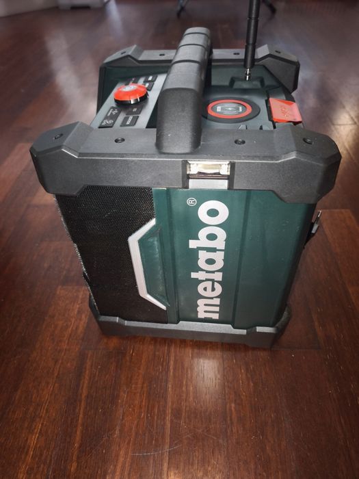Vendo radio da metabo