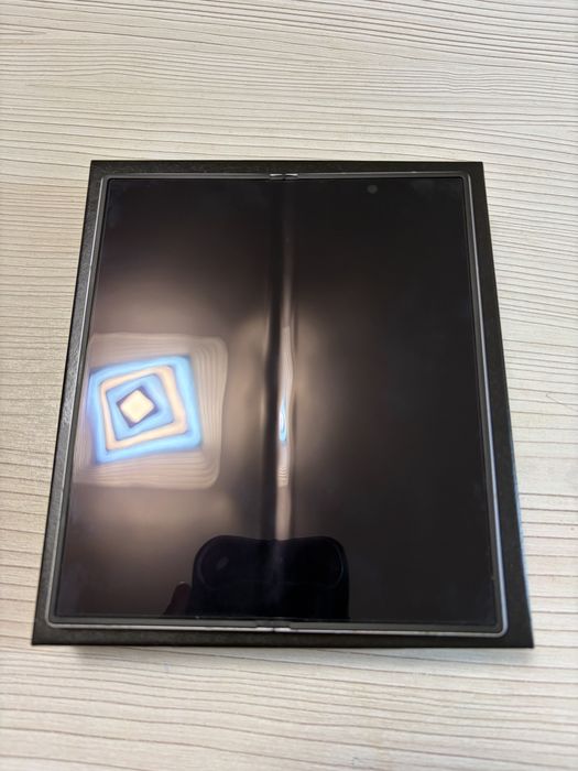 Samsung galaxy Z Fold 6