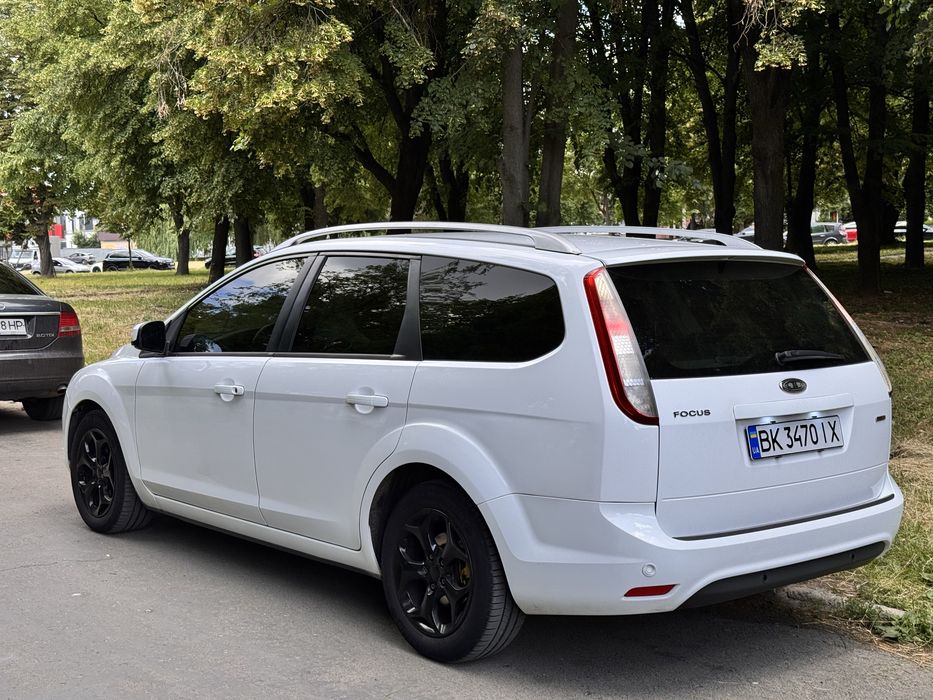 Ford Focus 2010 VIN WF0SXXGCDSAG16430 фото оголошення 2 з 8