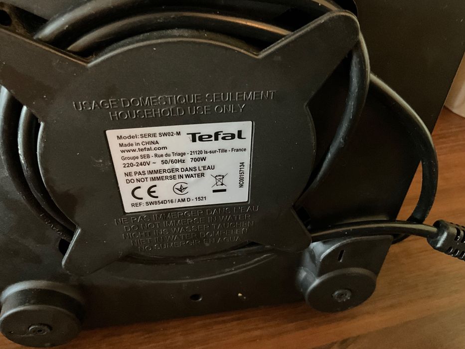 Opiekacz Tefal Snacktime 700W + 6 zestawów płytek