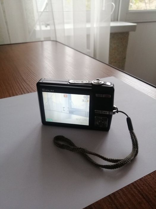 Цифрова фото камера CASIO EX-Z600, змінив опис!!!