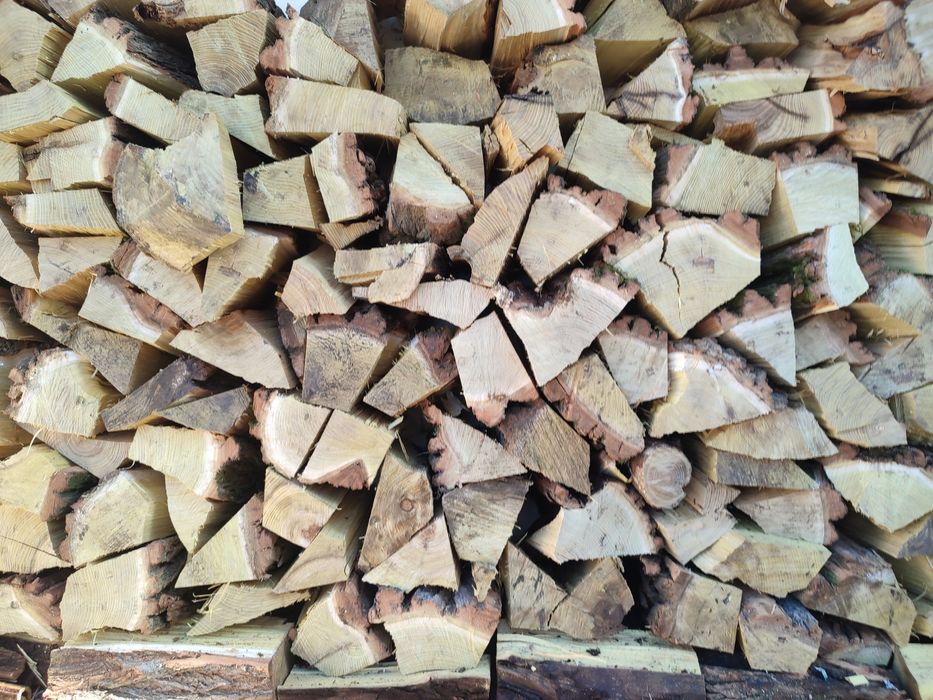 Дрова акация!!! 3500 грн. Бесплатная доставка.