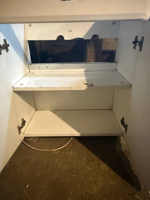 Тумба під умивальник в ванну