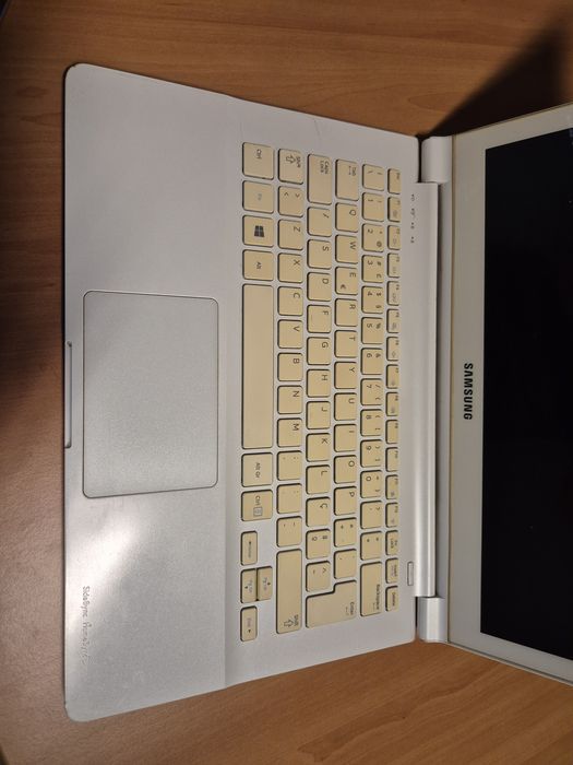 Portatil Samsung 915S para peças