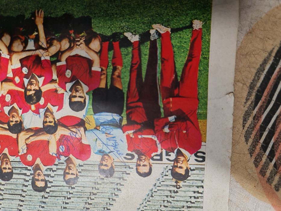 Poster autografado equipe toda benfica época 1968/69 Autografo Eusébio