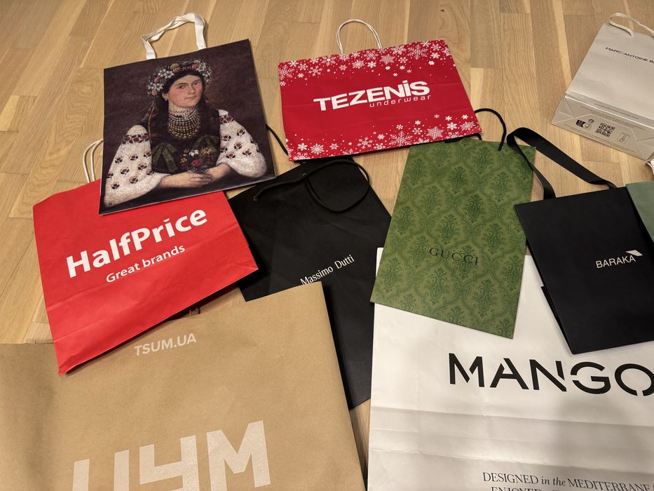 Брендовые пакеты gucci/цум/brocard/cher/adidas/mango/massimo/vs/baraka