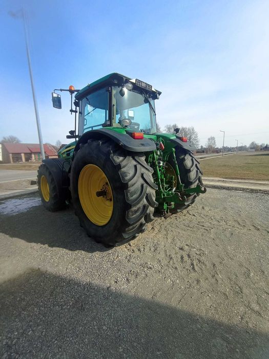Ciągnik rolniczy John Deere 7930