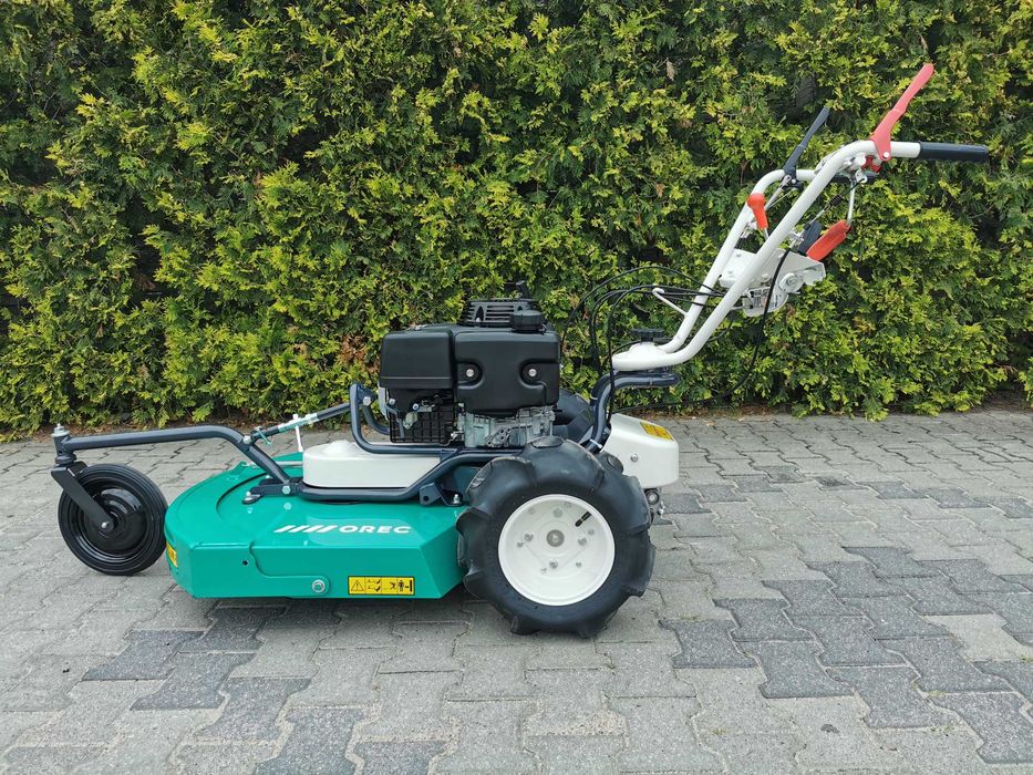 Karczownica rotacyjna OREC SH71H(W) do wysokich traw, zarośli i farm