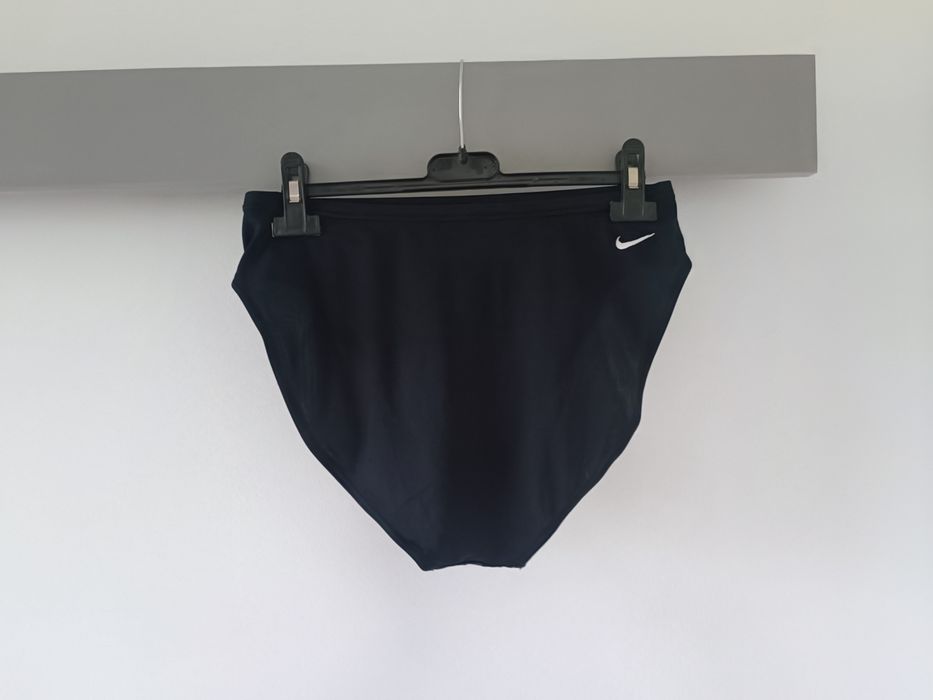 Nike swim majtki kąpielowe damskie wysoki stan czarny dół od bikini