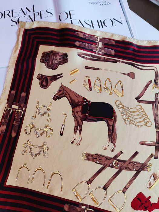 Платок натуральный шелк 50*52 см.