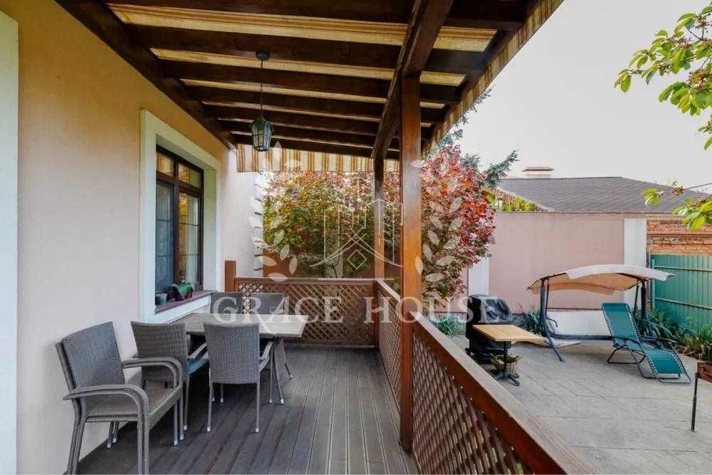 Продажа дома с ремонтом Чапаевка Вита-Литовская Конча-Заспа 4 спальни