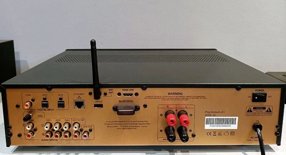 Amplituner Advance Paris Playstream A1