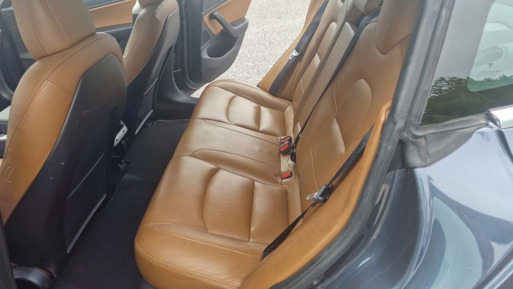 Tesla dual motor long range 2019