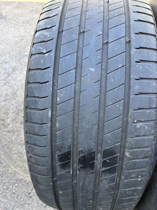 Michelin 255.45.r20