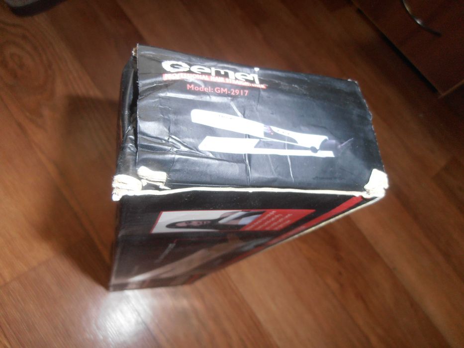 Продам Выпрямитель Gemei GM-2917 щипцы утюжок для волос