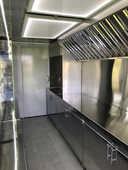 Фудтрак Mercedes Sprinter