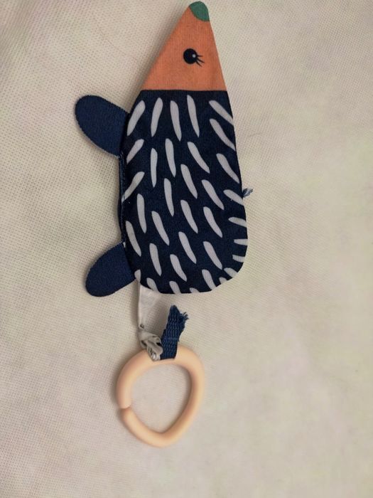 Fischer Price Mata edukacyjna z pianinem interaktywna muzyczna