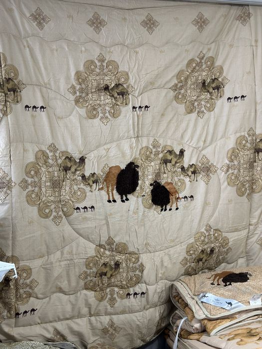 Одеяло из верблюжьей шерсти евро размер 200*230